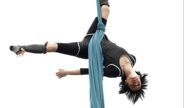 Circo El Grito | Scratch&Stretch