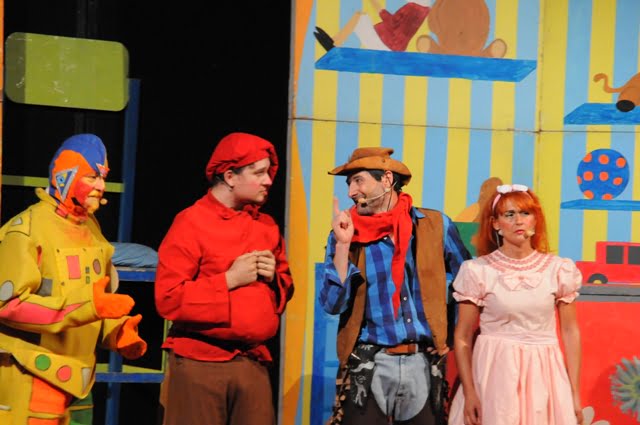 Carrefour Romanina ti porta a teatro