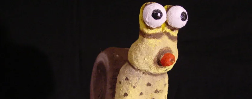 BURATTINI E OGGETTI DI SCENA